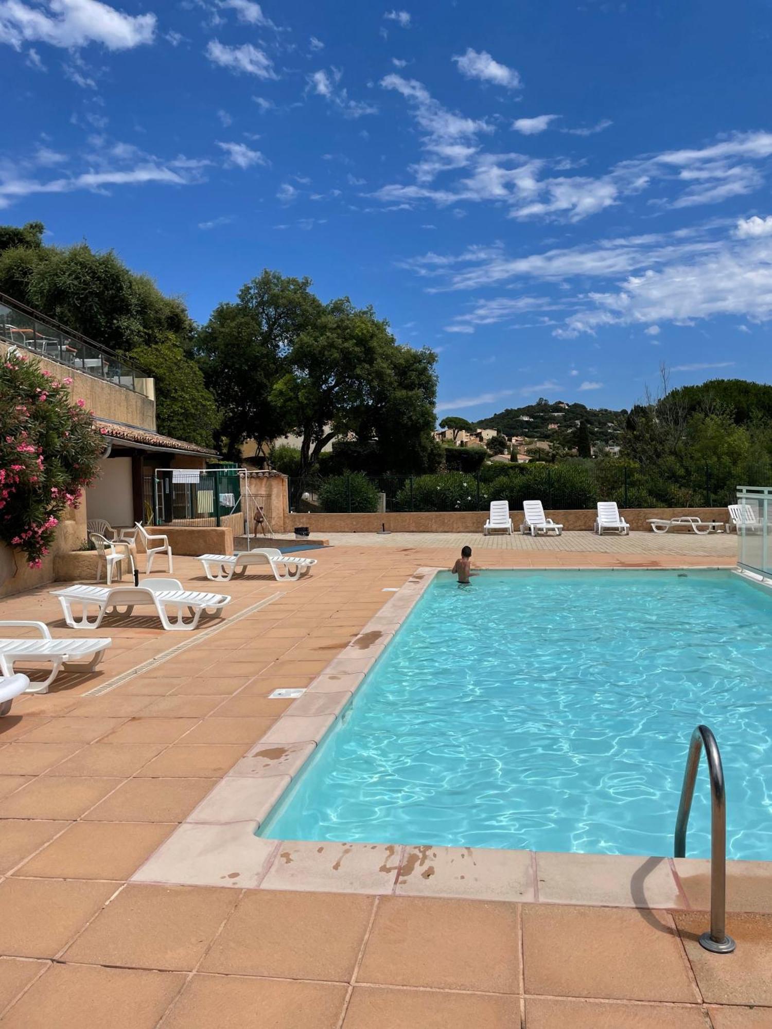 Apartment Bruno, Vue Mer, Avec Piscine, Golfe De Saint Tropez *